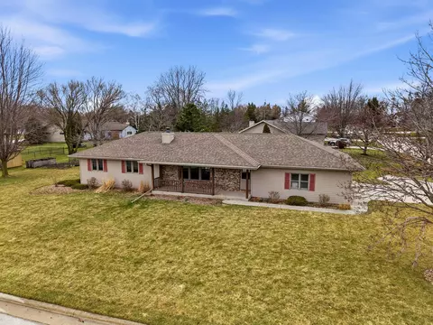 540 Cardinal, Howards Grove, WI 53083