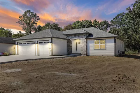 11533 8th, Pleasant Prairie, WI 53158