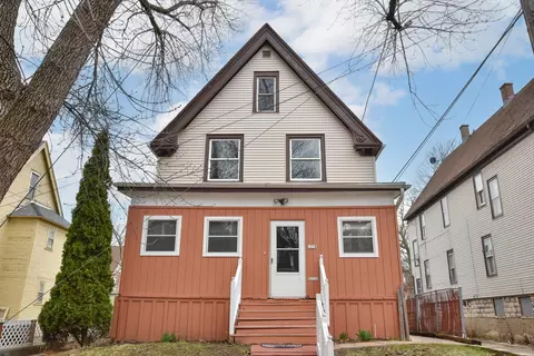 1238 N 33rd, Milwaukee, WI 53208