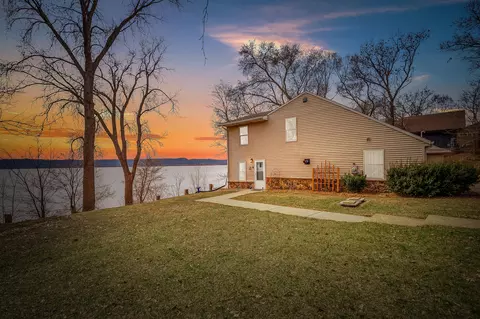 w7671 County Road Zb, Onalaska, WI 54650