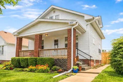 1931 Quincy, Racine, WI 53403