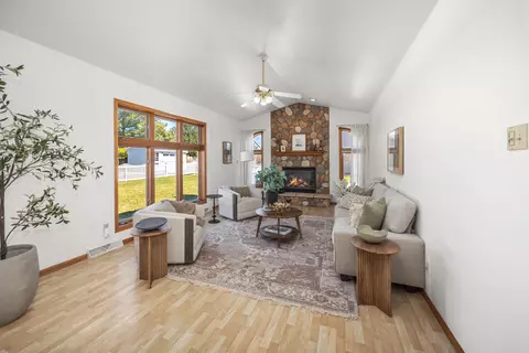 954 S Redding, Belgium, WI 53004