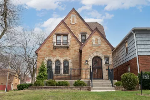 3290 N 44th, Milwaukee, WI 53216