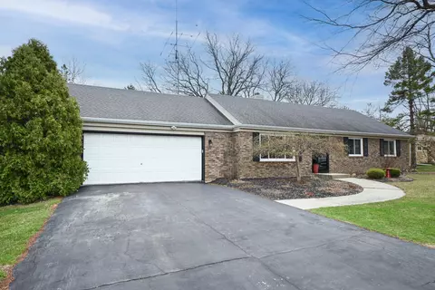 3027 Storybook, Mount Pleasant, WI 53406