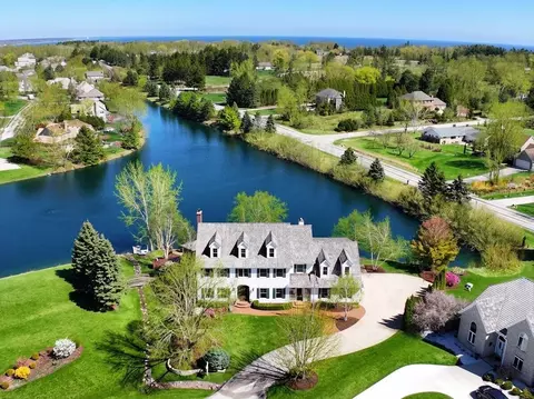214 E Beechwood, Mequon, WI 53092