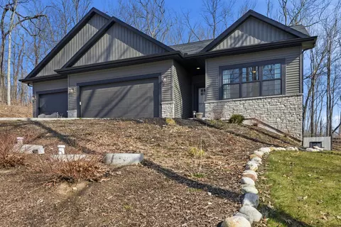w433 Helen Lane, Osceola, WI 53010