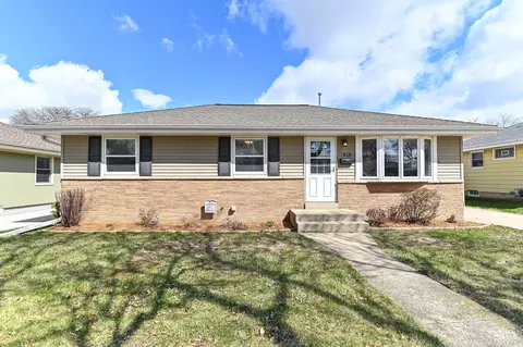 7818 W Warnimont, Milwaukee, WI 53220