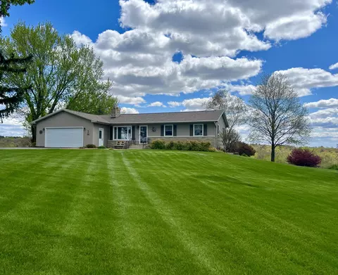 w3849 Us 14 # 61, Greenfield, WI 54623