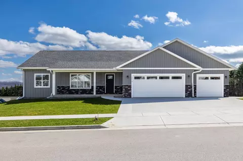 270 Southern, Holmen, WI 54636