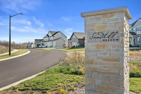 w194n5457 Broadwing #LT 11, Menomonee Falls, WI 53051