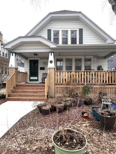 2340 N 70th, Wauwatosa, WI 53213