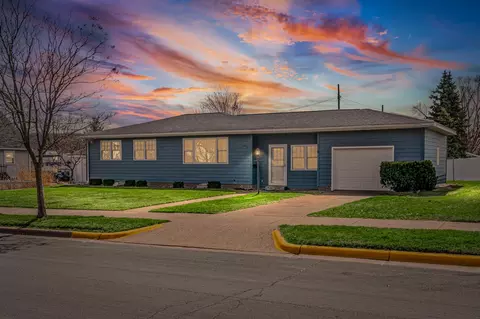 2146 Weston, La Crosse, WI 54601