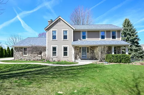 1624 Legend, Waukesha, WI 53189