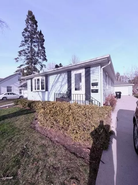 3339 6th, Racine, WI 53402