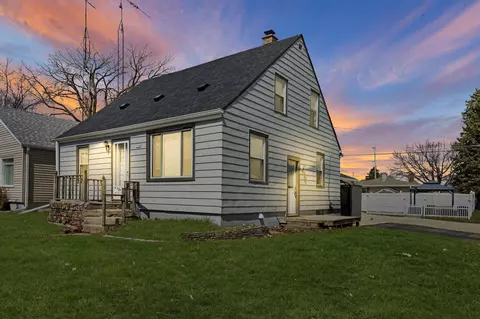 1706 Derby, Mount Pleasant, WI 53403