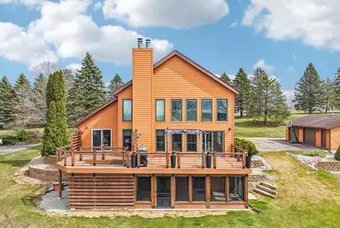 n8863 Jefferson Road, Watertown, WI 53094