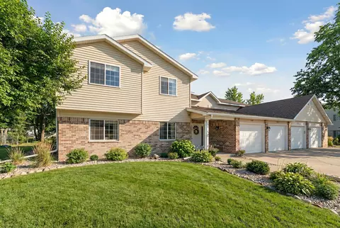 129 S Curtis #1121, Lake Geneva, WI 53147