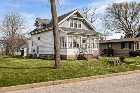 411 1st, Holmen, WI 54636