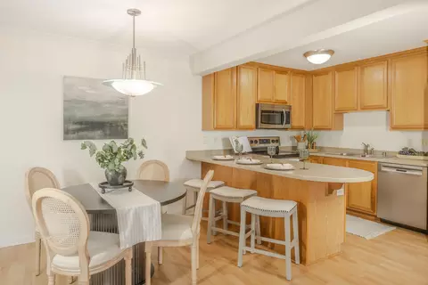 1108 N Milwaukee #320, Milwaukee, WI 53202