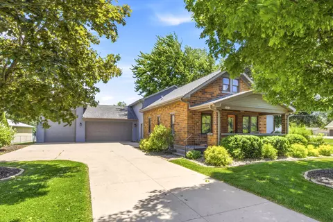 1881 W Main, Little Chute, WI 54911