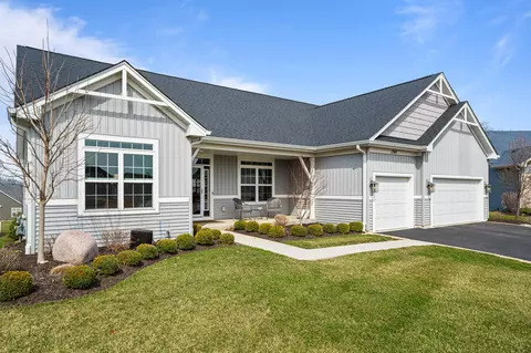 1740 Cobblestone, Lake Geneva, WI 53147
