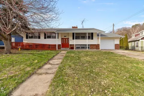 W5906 Valley, Shelby, WI 54601