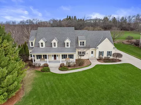 w282n4331 Somerset, Delafield, WI 53072