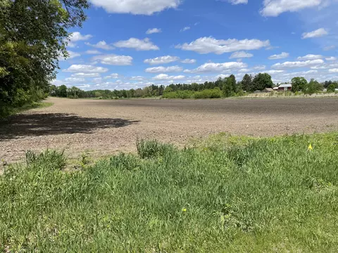 w5330 West Wenzel Road, Jefferson, WI 53549