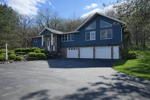 w4957 Wolf Ridge Court, Medary, WI 54601