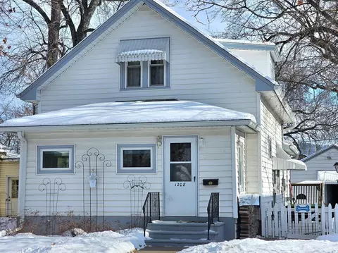 1208 Kane, La Crosse, WI 54603