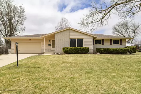 w183n9013 Princeway, Menomonee Falls, WI 53051