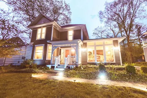 323 W Geneva, Williams Bay, WI 53191