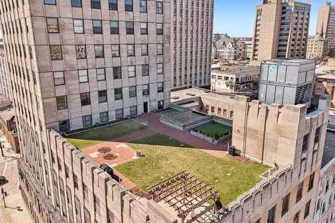 606 W Wisconsin #309, Milwaukee, WI 53203