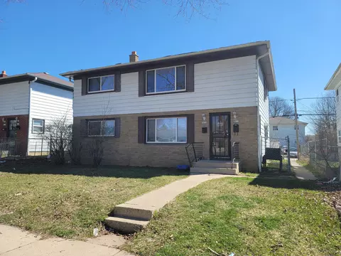 5822 N 62nd #5824, Milwaukee, WI 53218