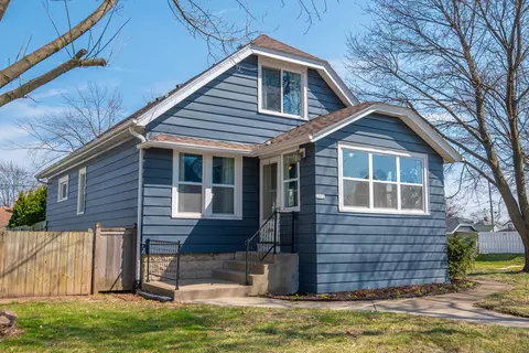 2372 S 66th, West Allis, WI 53219