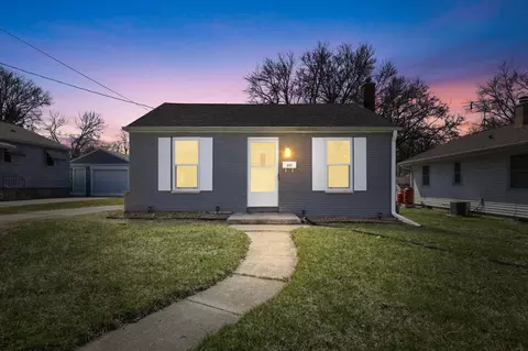 257 W Loos, Hartford, WI 53027