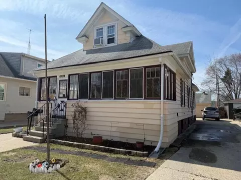 4202 21st, Kenosha, WI 53140