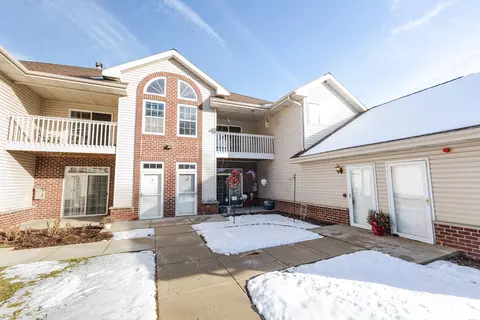 n43w32953 Rasmus #3H, Nashotah, WI 53058