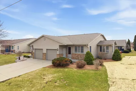 653 Minnesota, Oostburg, WI 53070