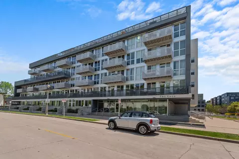 1902 N Commerce #102, Milwaukee, WI 53212