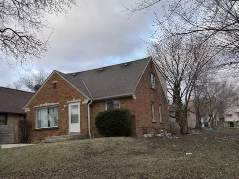 2657 N 52nd, Milwaukee, WI 53210