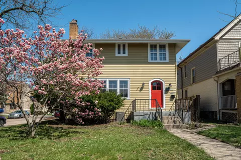 1602 S 75th #1604, West Allis, WI 53214