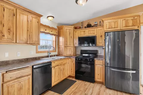 n3556 Slatts Road, Mitchell, WI 53011