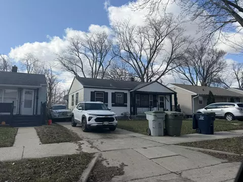 2927 W Carmen, Milwaukee, WI 53209