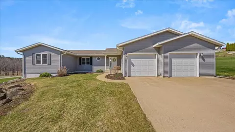 17614 Interland, Adrian, WI 54660