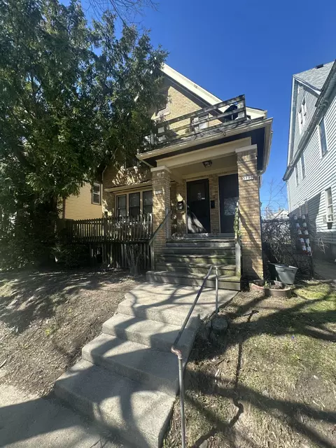 3717-3719 N Port Washington, Milwaukee, WI 53212