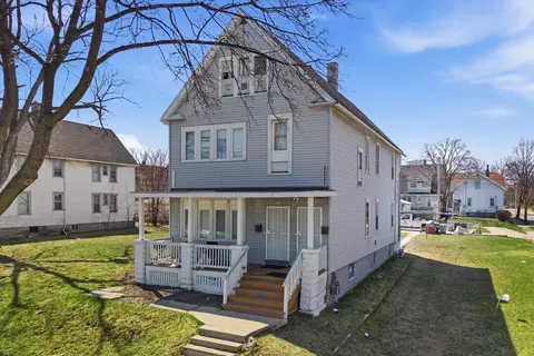 3459 N 8th #3461, Milwaukee, WI 53206