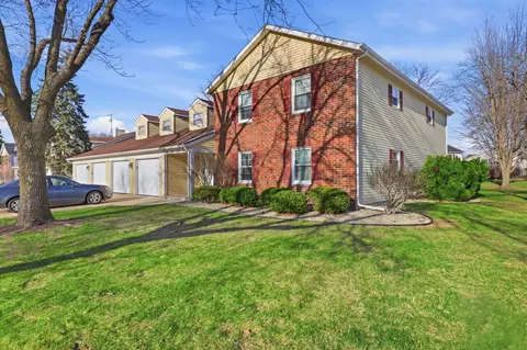 8073 43rd #8A, Kenosha, WI 53142