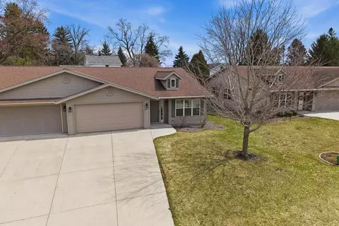437 Kennedy, Howards Grove, WI 53083