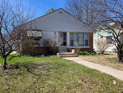 5269 N 57th, Milwaukee, WI 53218